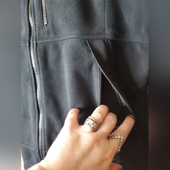 Mens Mountain Hardwear Soft Shell Fleece Jacket size Medium Black - Picture 4 of 16